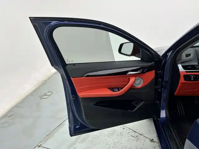 BMW X2 2022 — фото 24