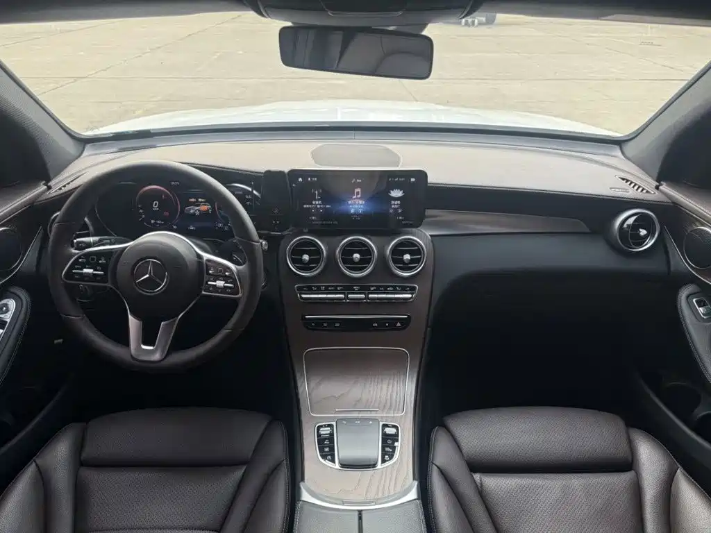 Mercedes-Benz GLC 2022 — фото 14