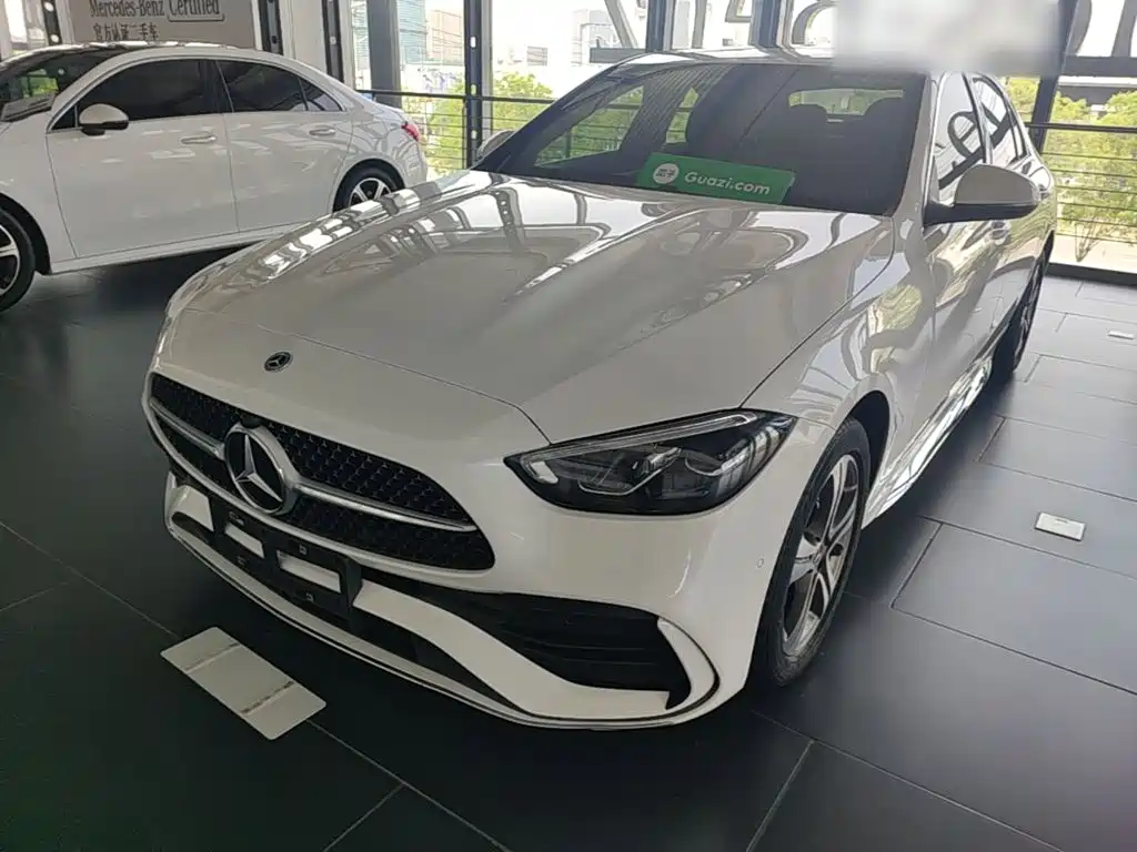 Mercedes-Benz C-Class 2022