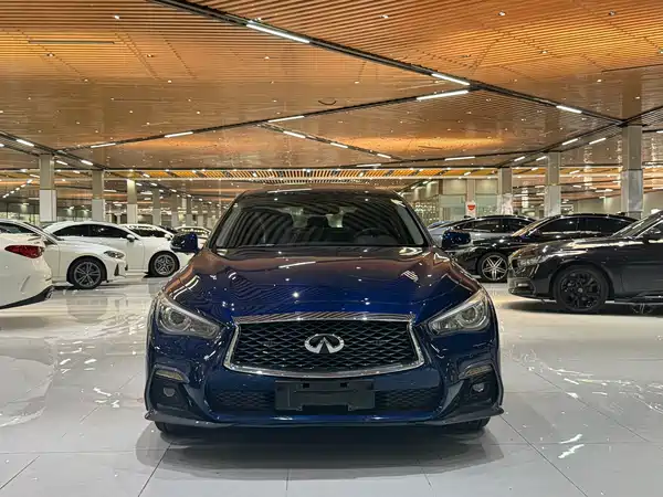 Infiniti Q50L 2018