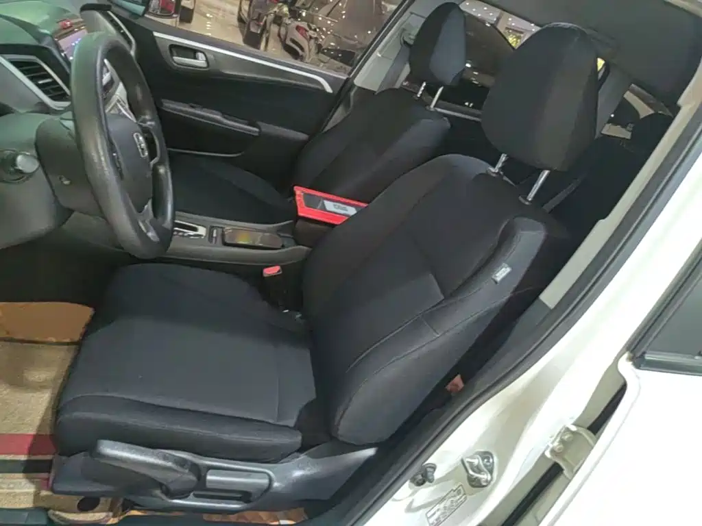 Honda Jade 2018 — фото 15