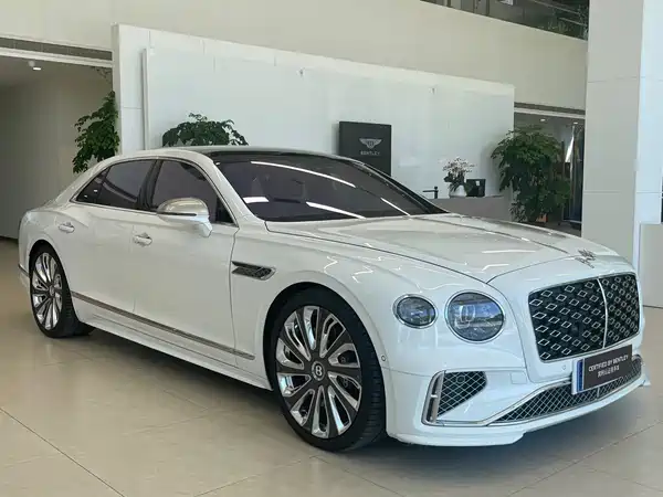 Bentley Flying Spur Plug-In Hybrid 2025