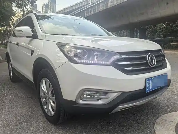 Dongfeng Fengshen AX7 2016