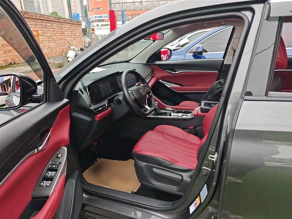Changan CS75 PLUS 2021 — фото 15