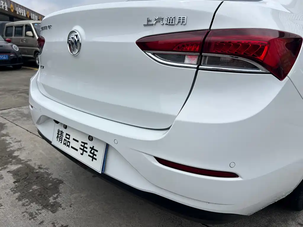 Buick Excelle 2017 — фото 15