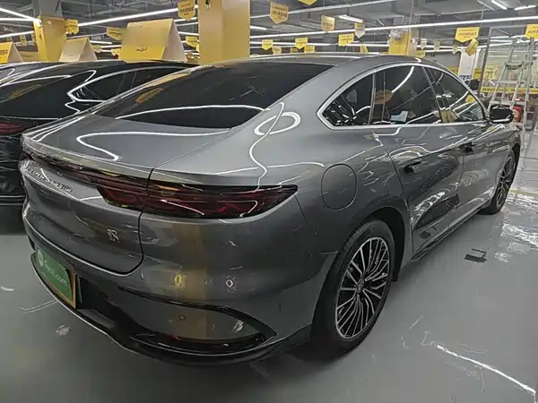 BYD Han 2024