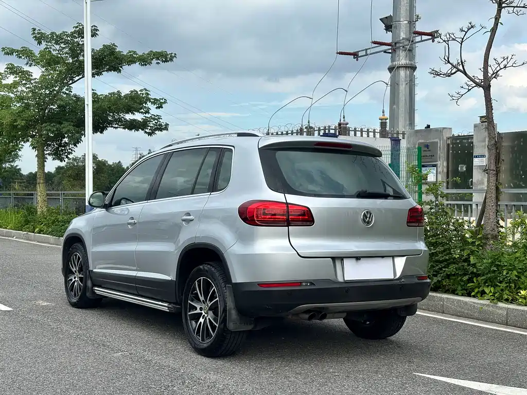Volkswagen Tiguan 2014 — фото 6