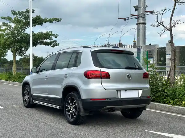 Volkswagen Tiguan 2014