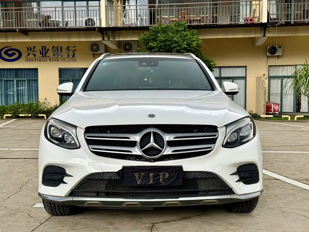 Mercedes-Benz GLC 2017 — фото 2