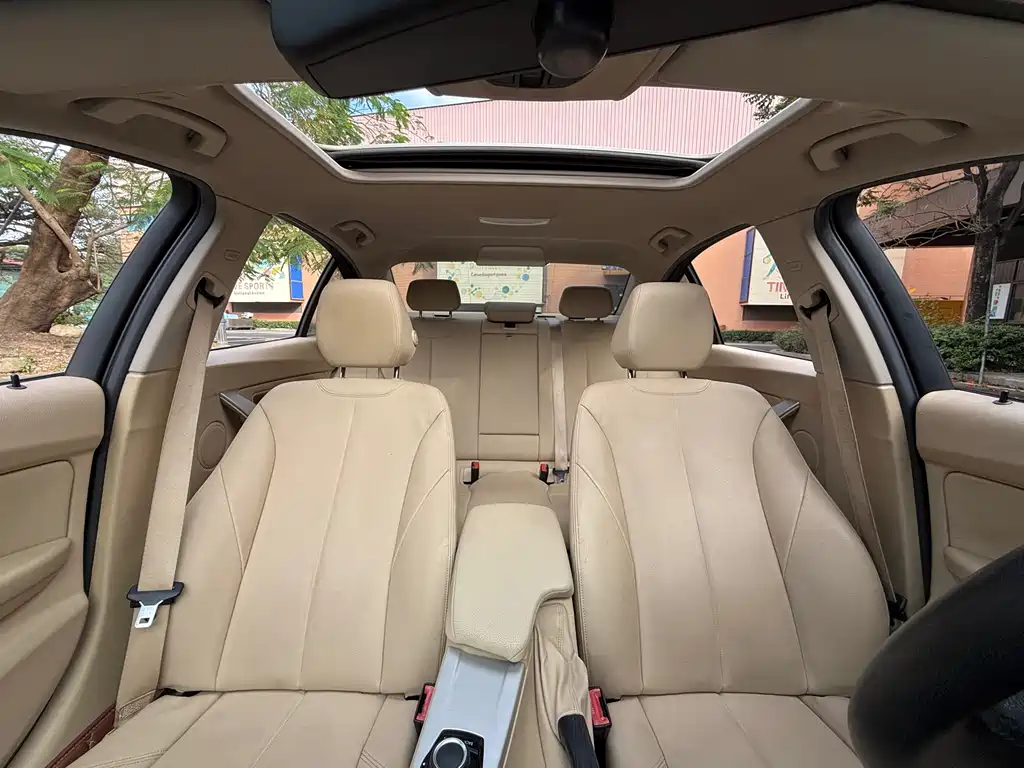 BMW 3 Series 2015 — фото 11