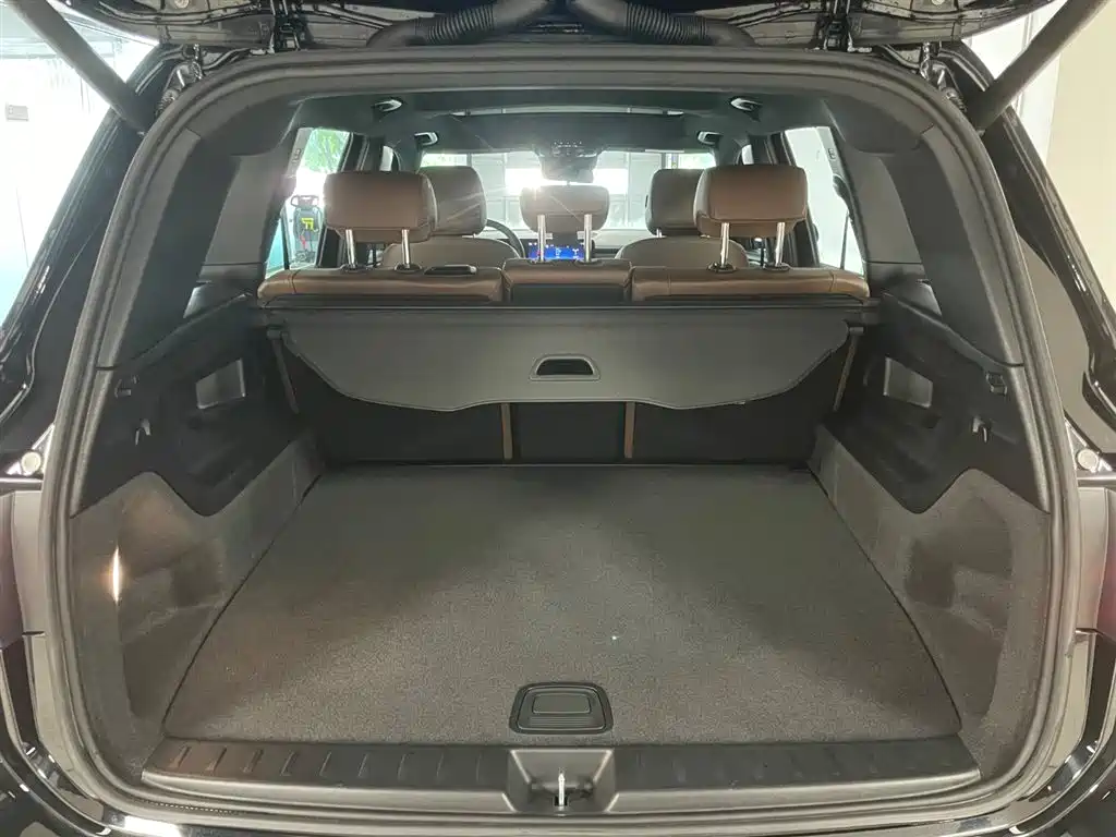 Mercedes-Benz GLB 2023 — фото 27