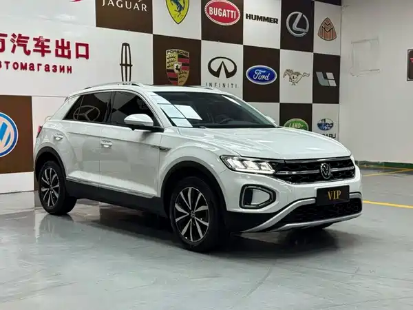 Volkswagen T-Roc 2023
