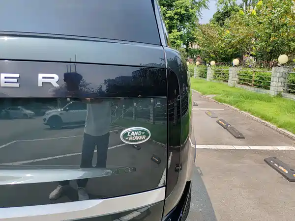 Land Rover Range Rover 2024