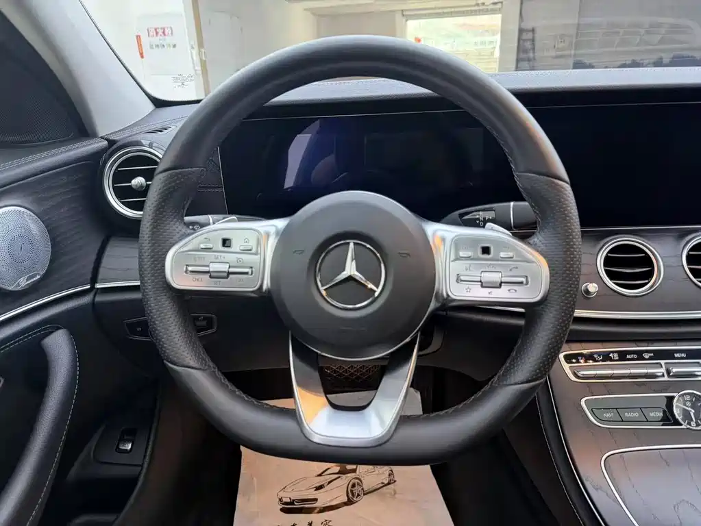 Mercedes-Benz E-Class 2019 — фото 8