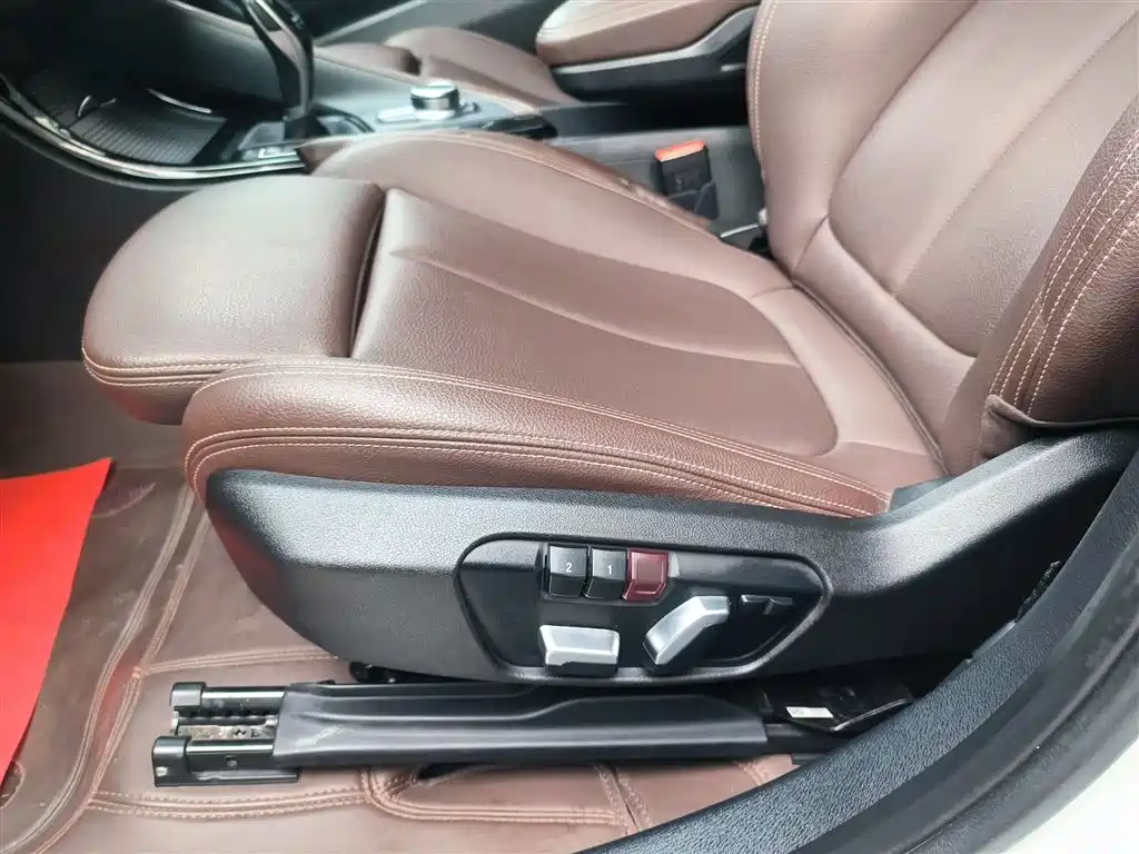 BMW X2 2020 — фото 17