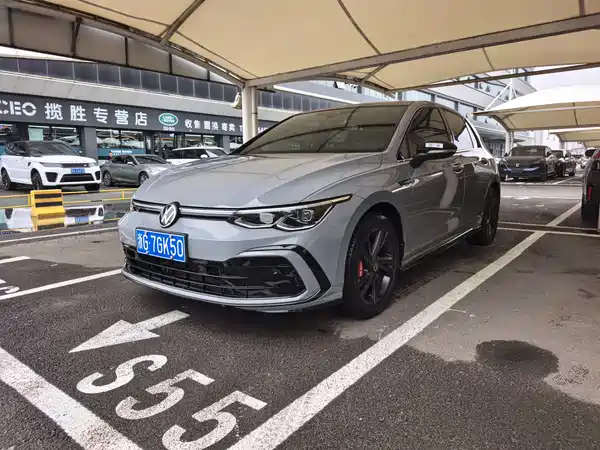 Volkswagen Golf 2022
