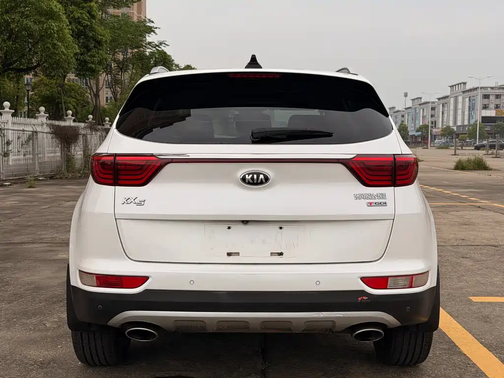 Kia KX5 2016 — фото 10