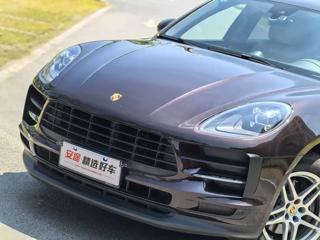 Porsche Macan 2019 — фото 5