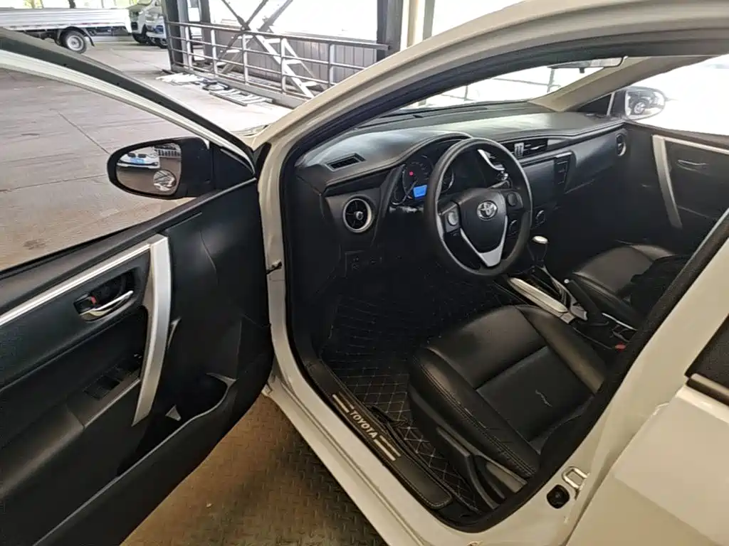 Toyota Levin 2017 — фото 16