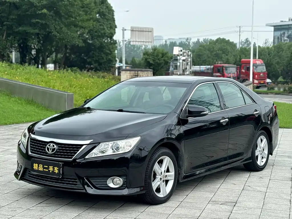 Toyota Camry 2014