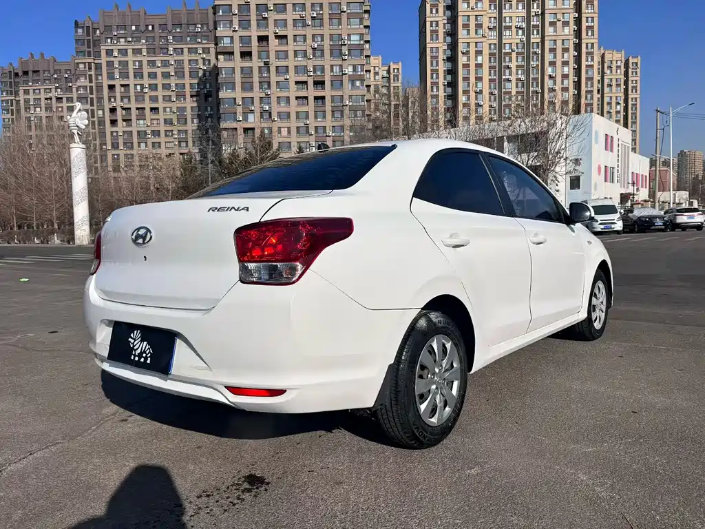 Hyundai Verna 2019 — фото 7