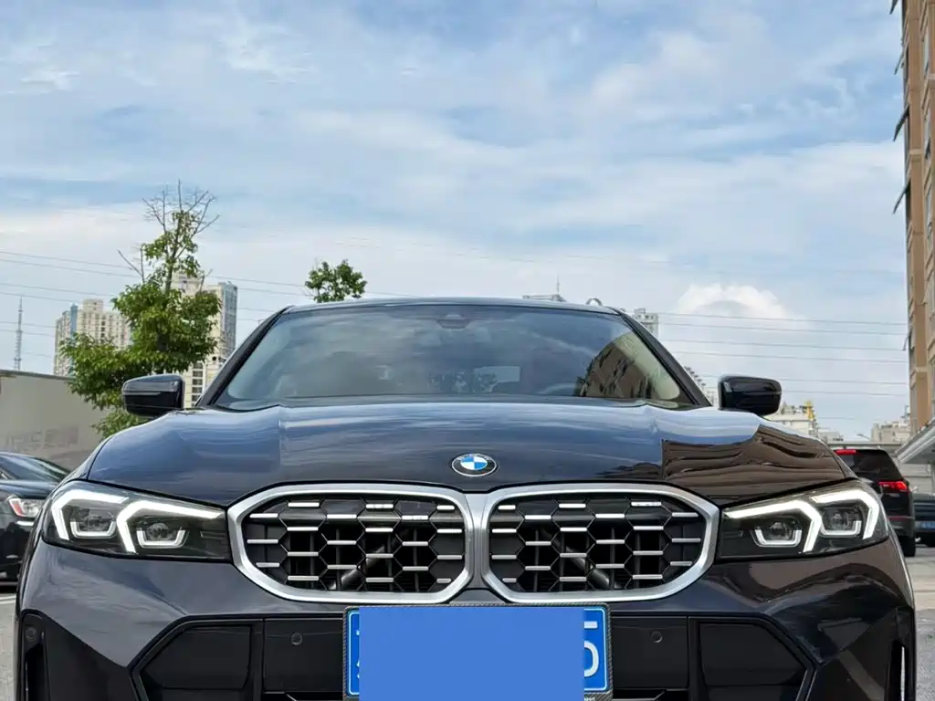BMW 3 Series 2023