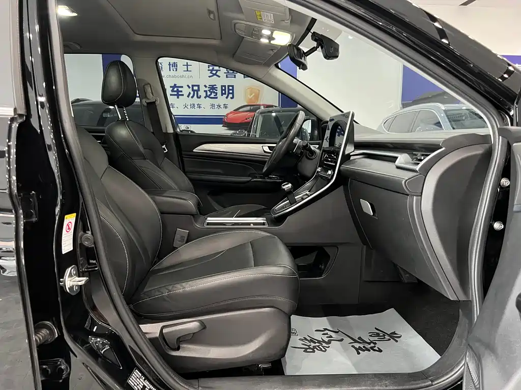 Haval M6 2022 — фото 10
