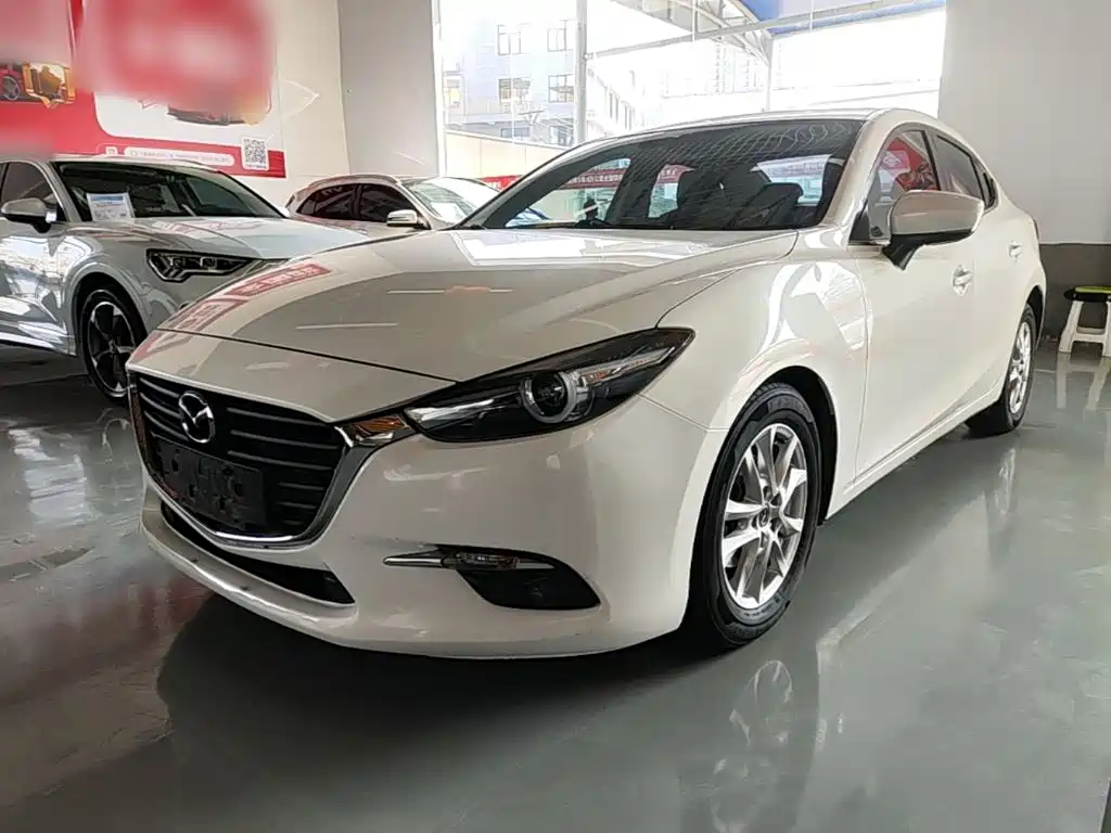 Mazda 3 Axela 2018 — фото 2