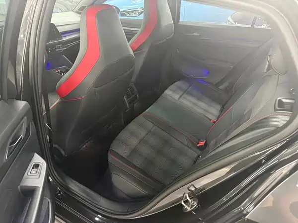 Volkswagen Golf GTI 2022