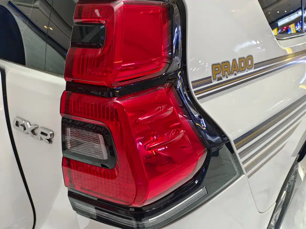 Toyota Prado 2020 — фото 17