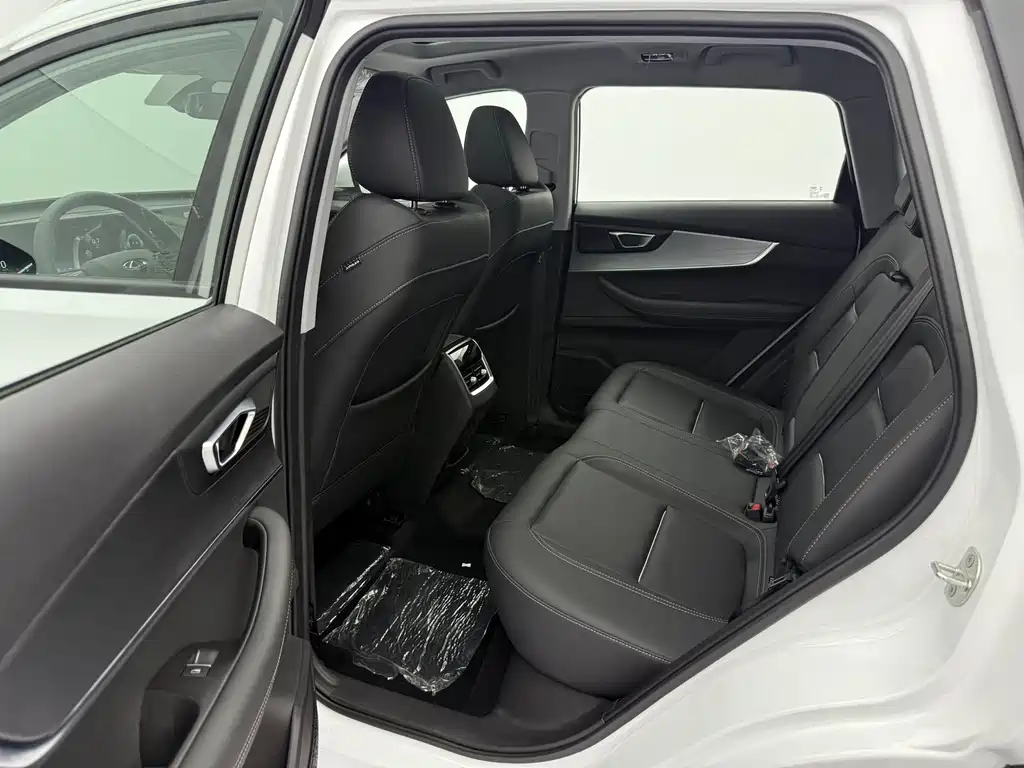 Chery Tiggo 7 PLUS 2024 — фото 15