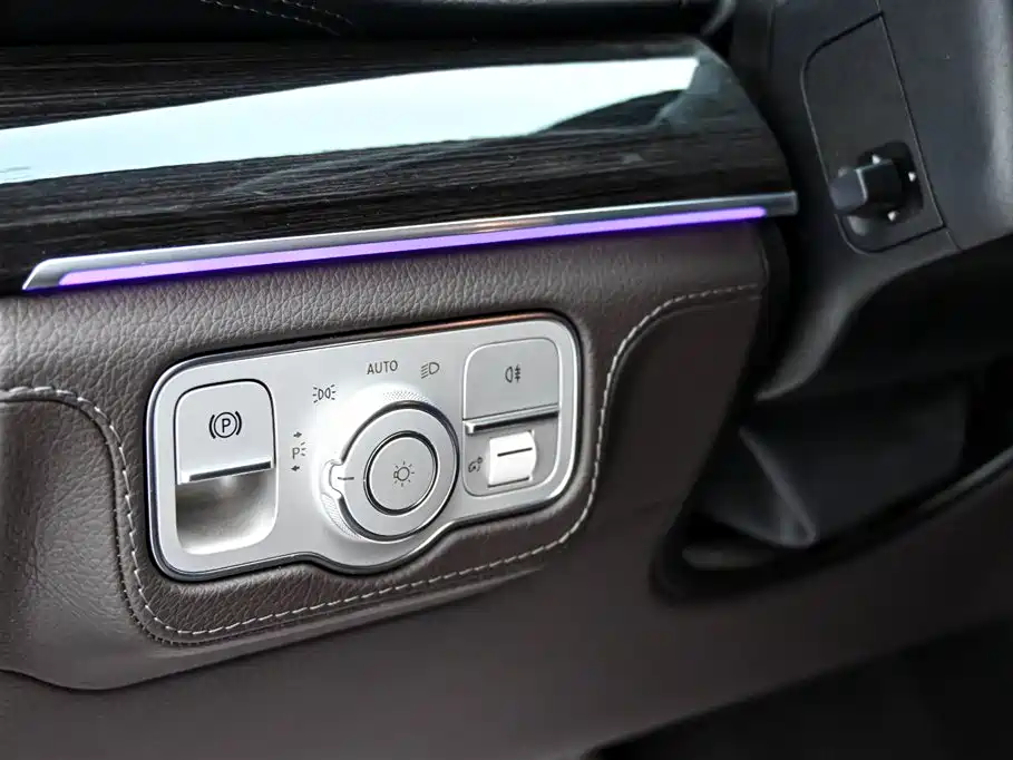 Mercedes-Benz GLS 2021 — фото 26