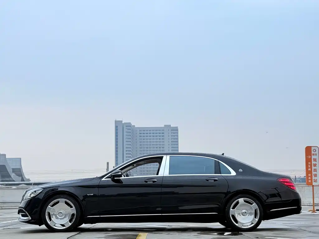 Mercedes-Benz Maybach S-Class 2019 — фото 15