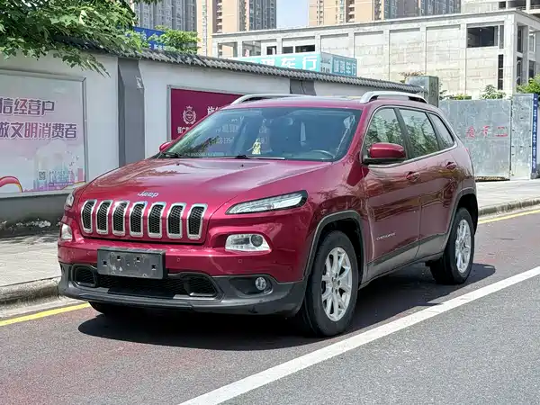 Jeep Cherokee 2016