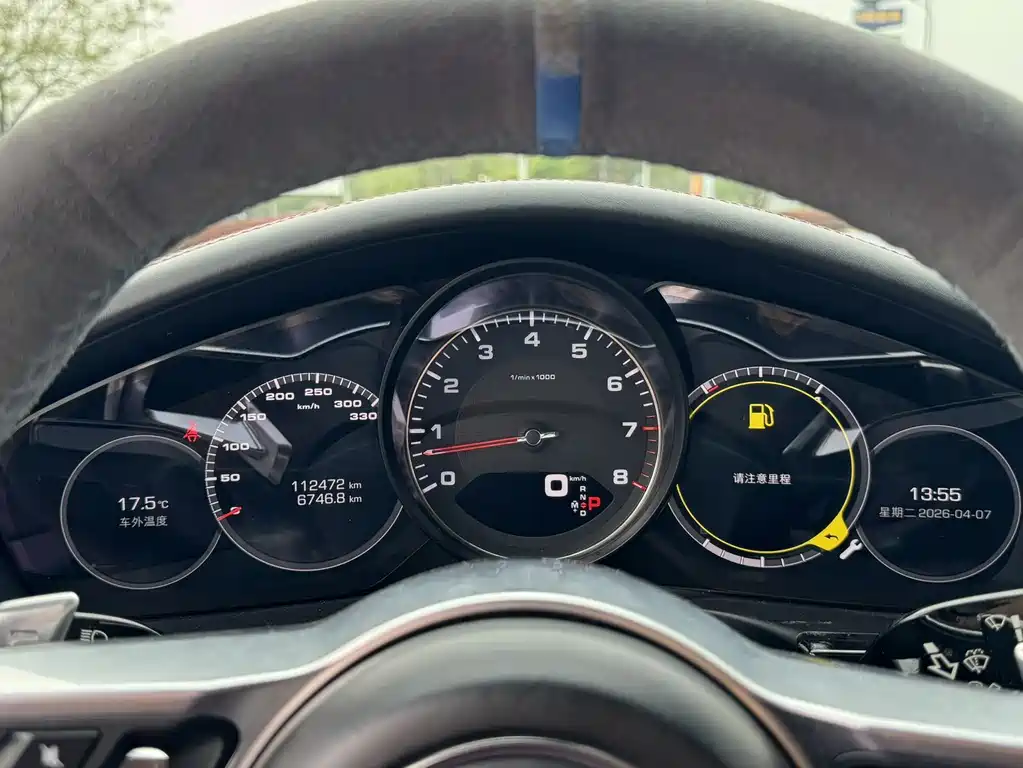 Porsche Panamera 2018 — фото 18