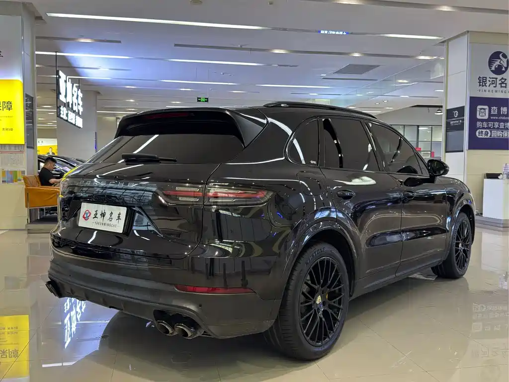 Porsche Cayenne 2019
