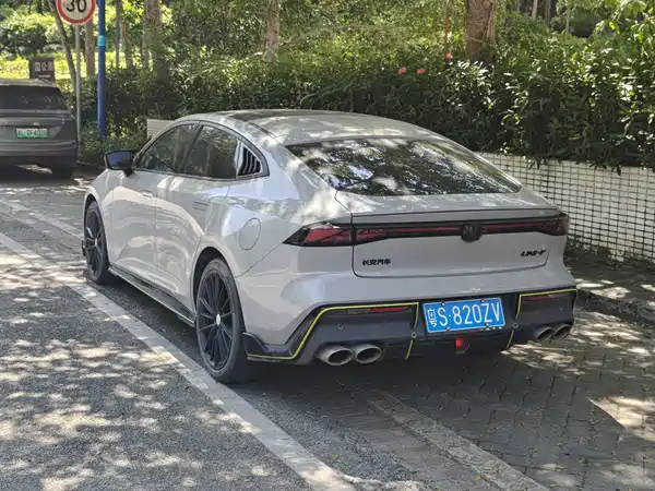 Changan UNI-V 2023