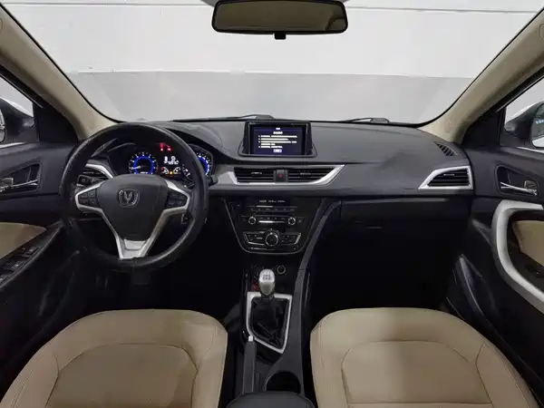 Changan Yuexiang V7 2017