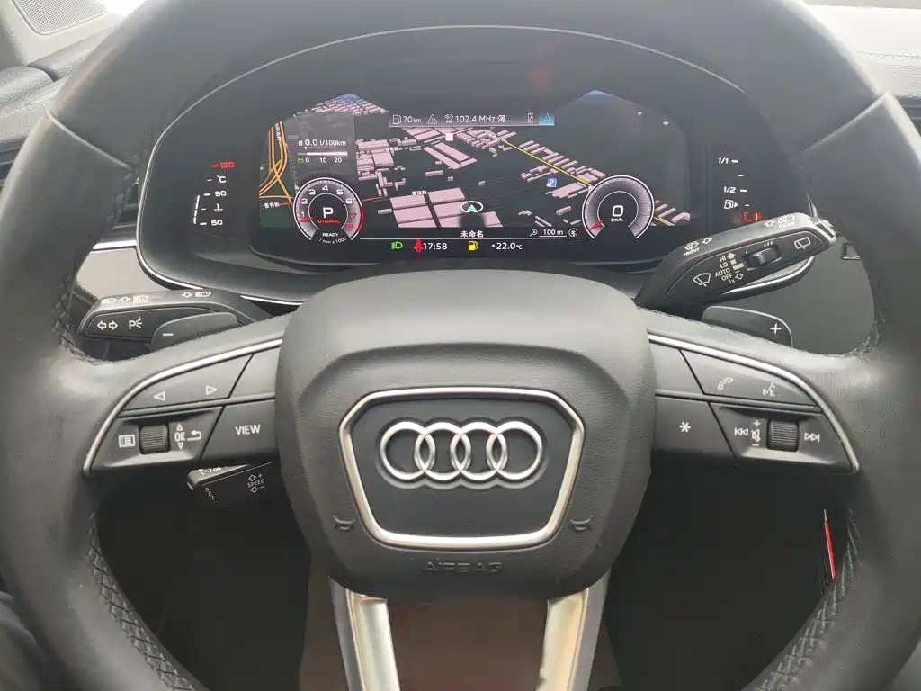 Audi Q7 2023 — фото 11