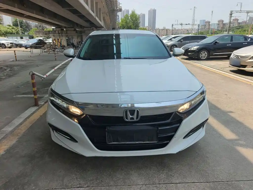 Honda Accord 2019 — фото 3