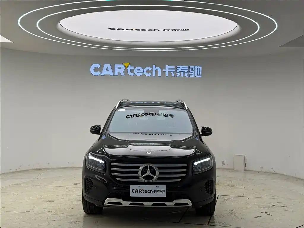 Mercedes-Benz GLB 2024 — фото 4