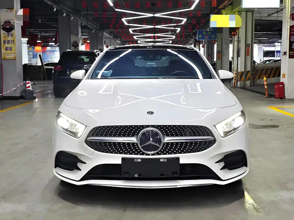 Mercedes-Benz A-Class 2020 — фото 2