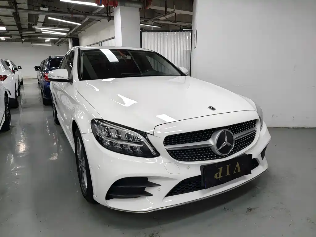Mercedes-Benz C-Class 2020