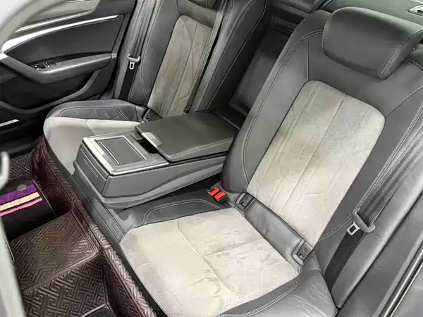 Audi A6L 2020