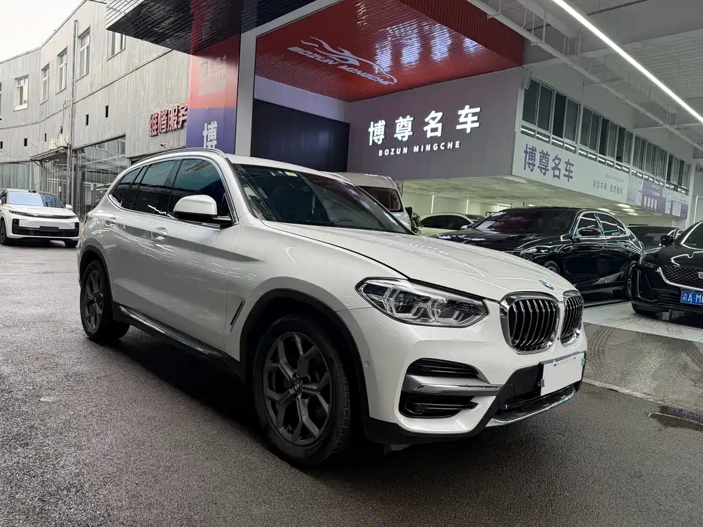 BMW X3 2021