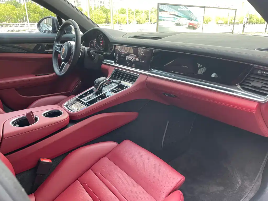 Porsche Panamera 2021 — фото 10
