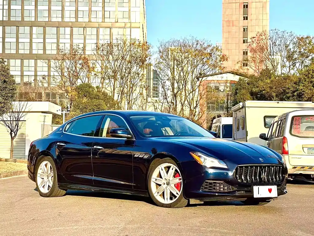 Maserati Quattroporte 2017 — фото 3