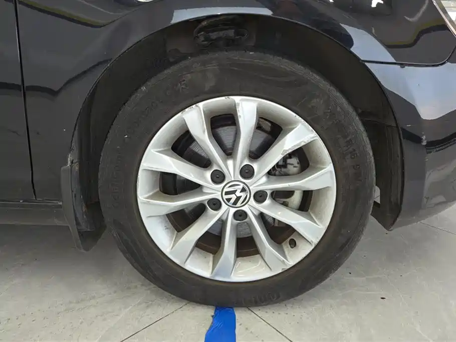 Volkswagen Golf 2011