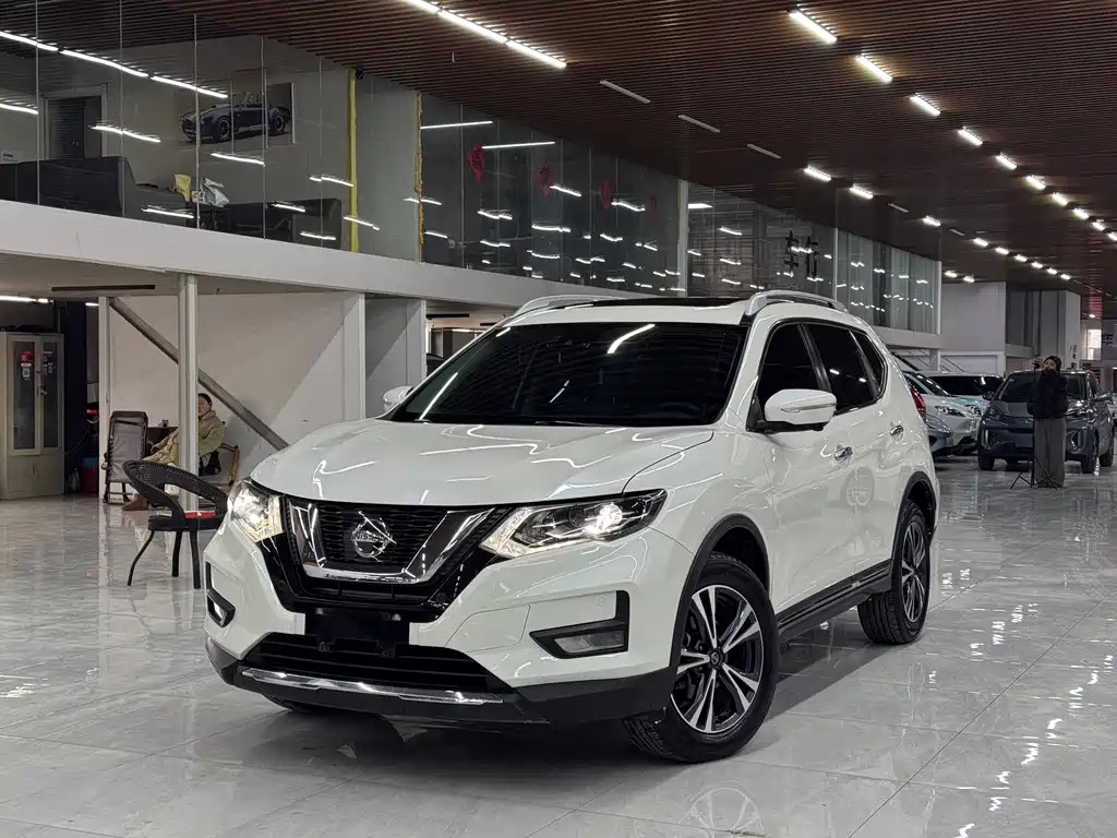 Nissan X-Trail 2020 — фото 1