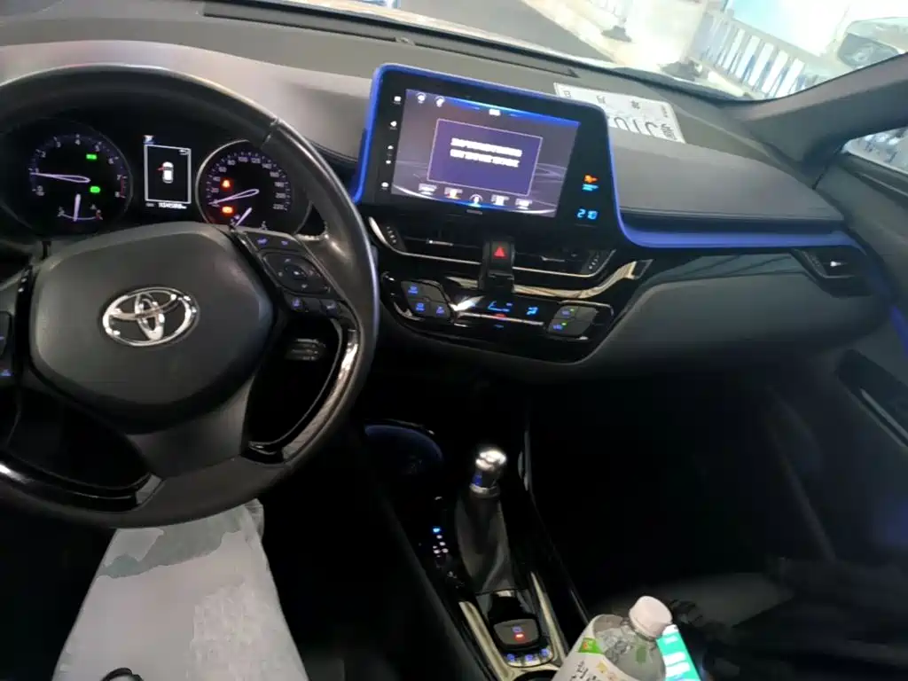 Toyota IZOA 2019 — фото 10